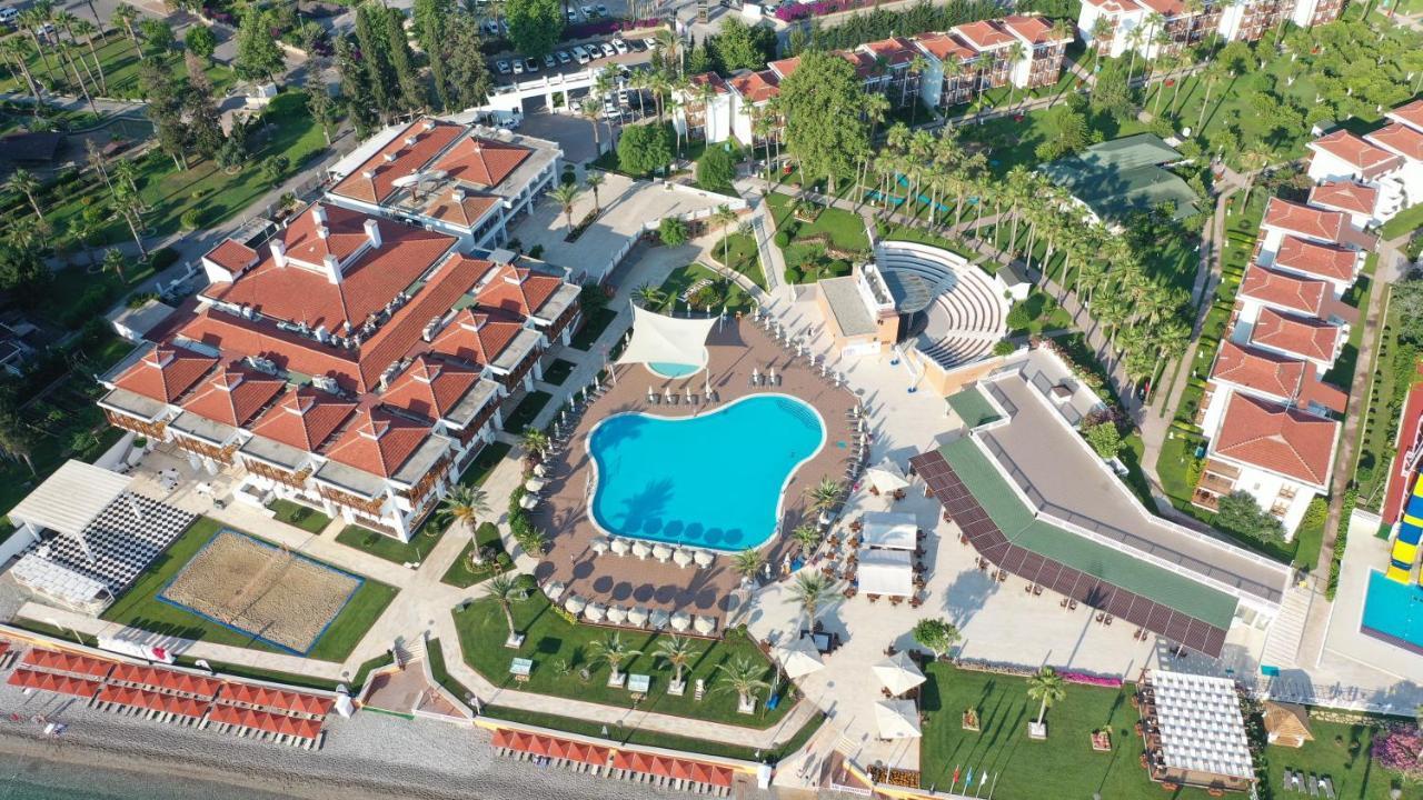 Aqi hydros club 5 турция кемер. AQI Hydros Club 5*. Hydros Club Hotel Kemer 5. Кемер центр Турция. TTH Hydros фото.